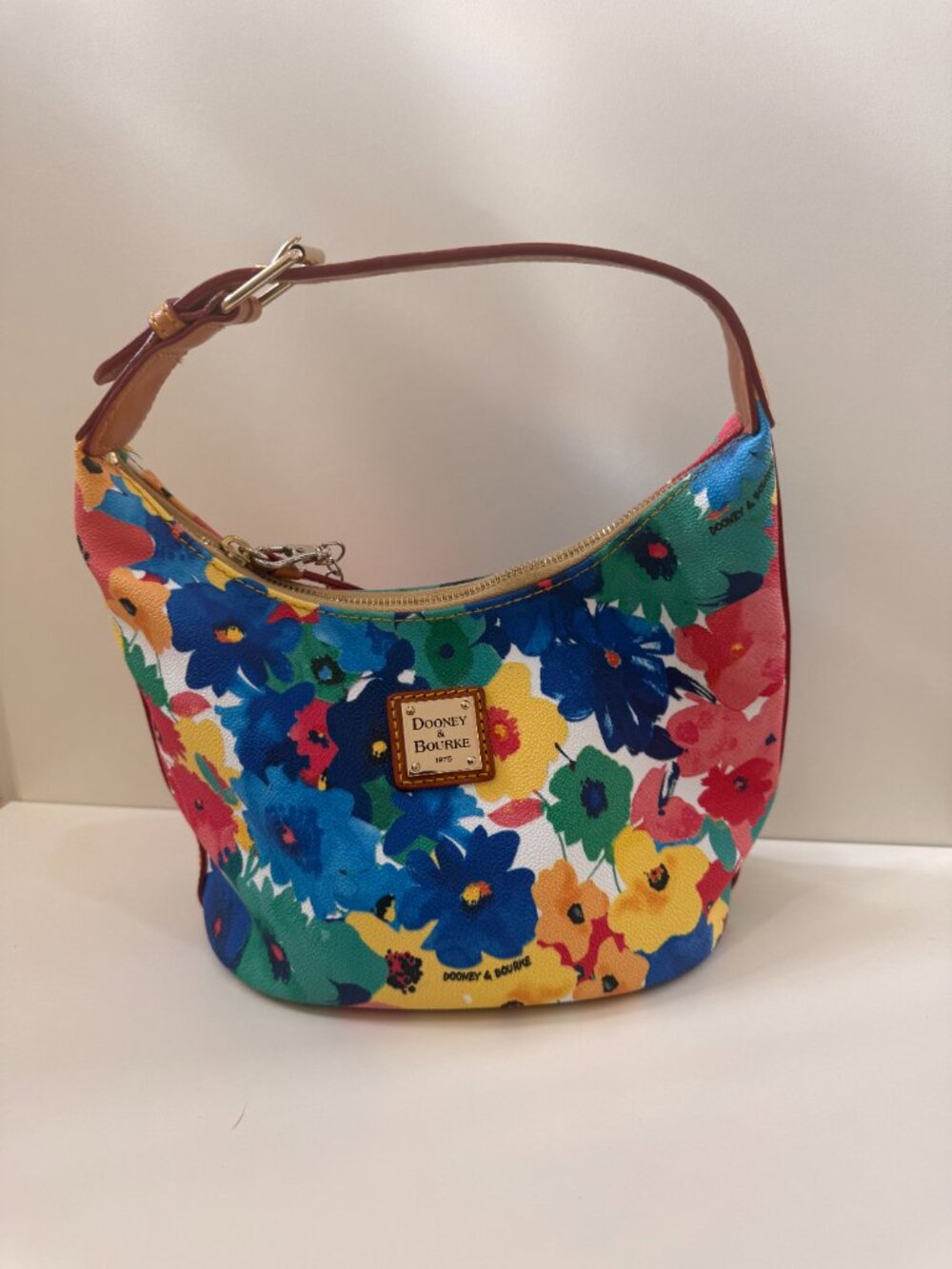 Dooney and Burke Handbag. Like New